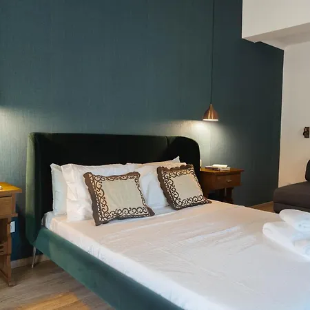 Montesinho Eco-resort בית חווה Bragança