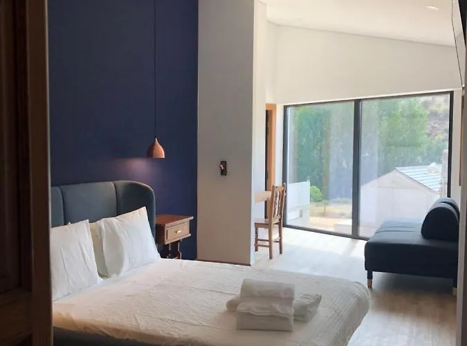 Montesinho Eco-resort Κατάλυμα σε φάρμα